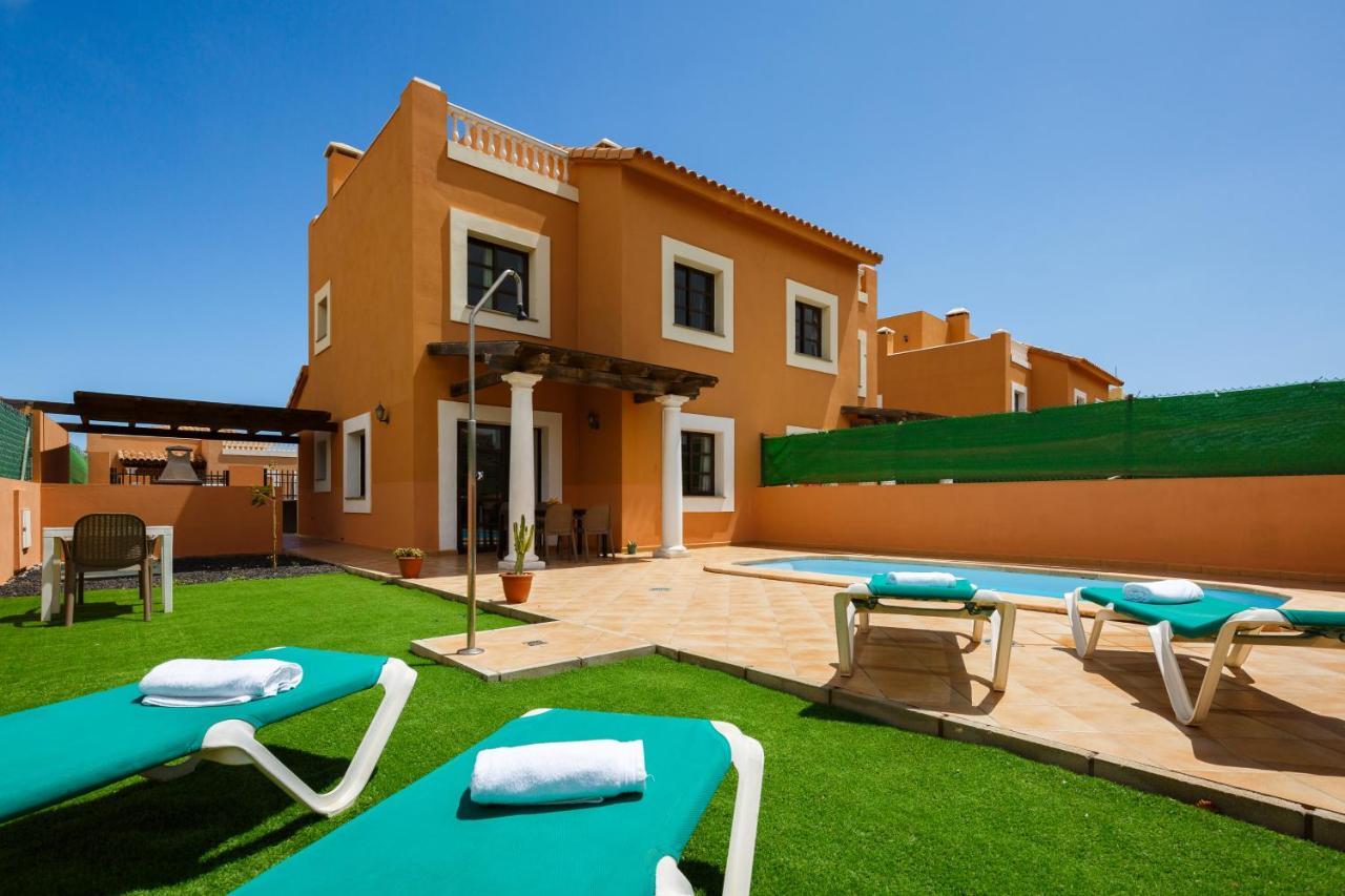 Ftv Holidays Homes Corralejo Exterior photo